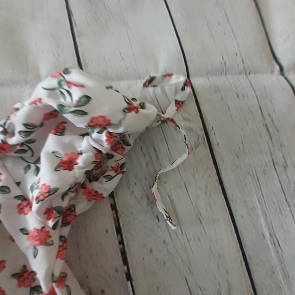 Sold - Picture 2 of 7